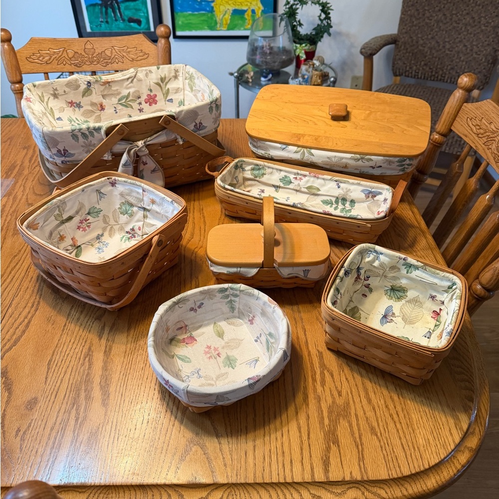 Longaberger Lot of Woven Baskets with Floral Liners